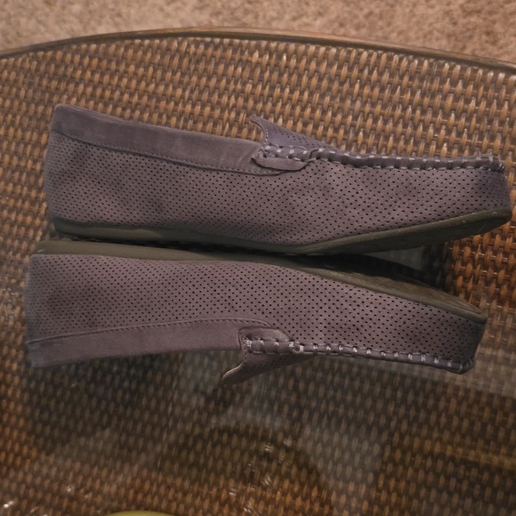 Journee Collection Gray Slip-On Loafers Size 8.5 (#1) - Picture 6 of 7